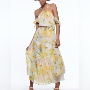 Zara / Metallic Thread Printed Dress 💛